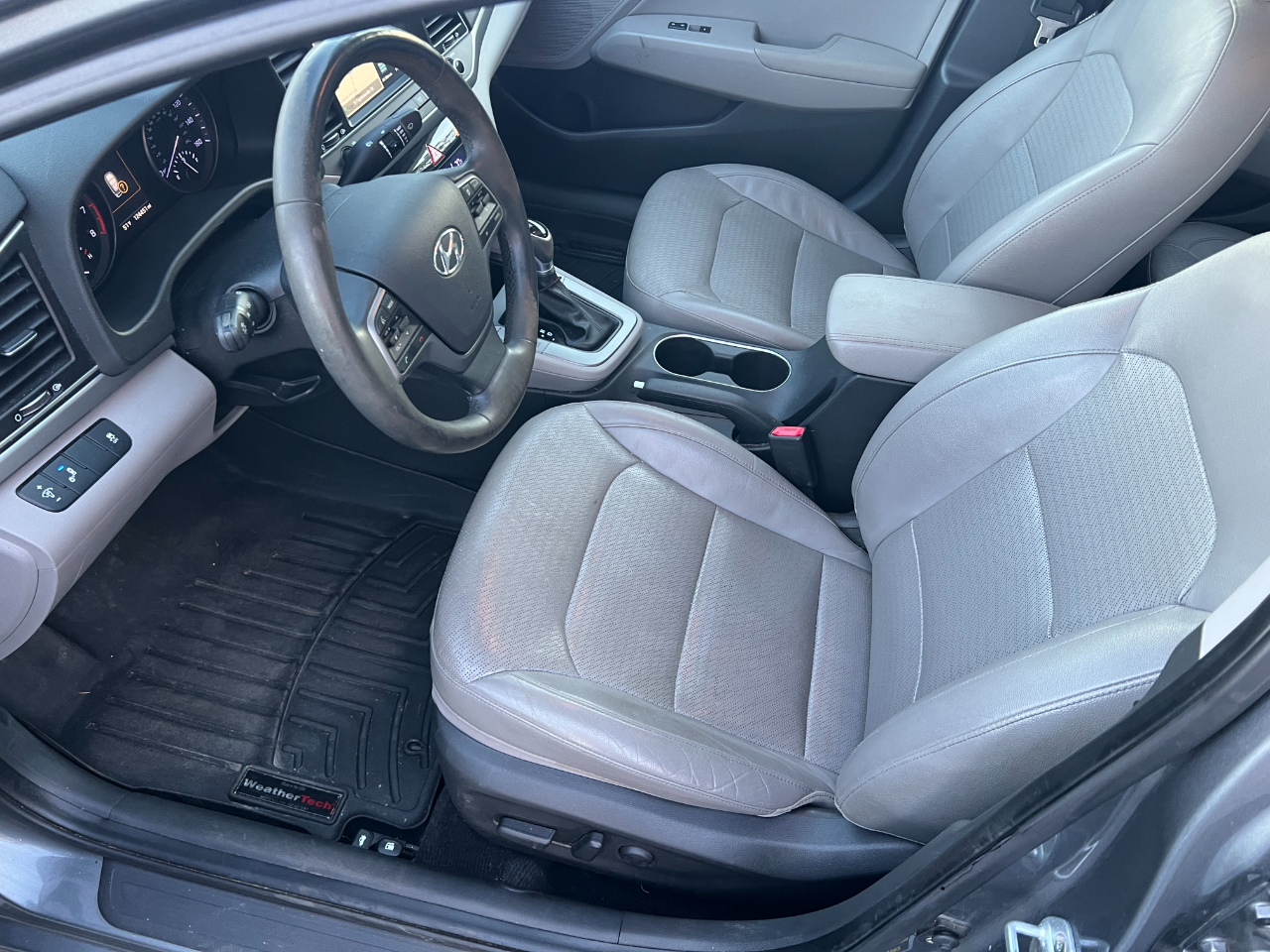 Hyundai Elantra Limited 2017