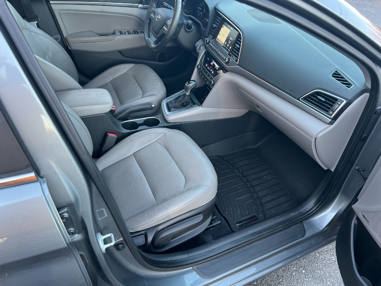 Hyundai Elantra Limited 2017