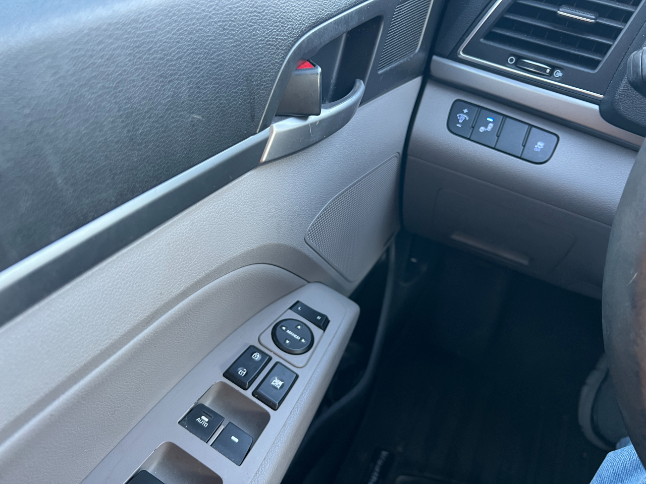 Hyundai Elantra Limited 2017