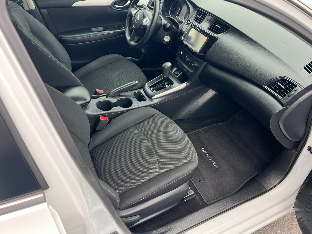 Nissan Sentra S CVT 2019