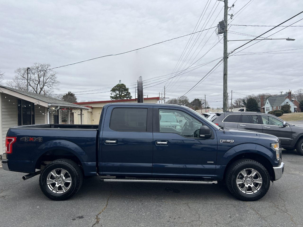 Ford F-150 XLT SuperCrew 5.5-ft. Bed 4WD 2016