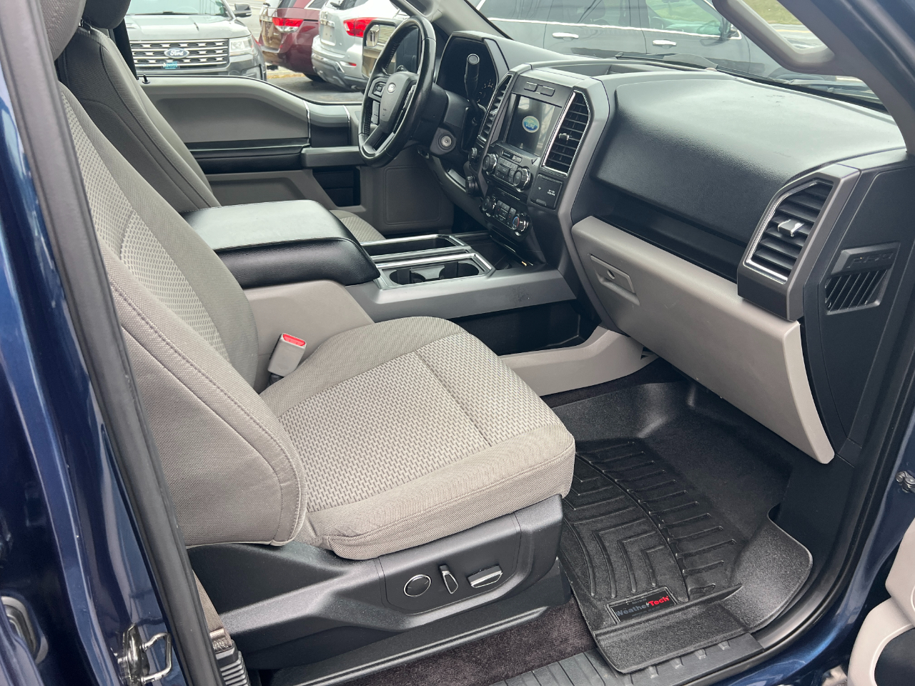 Ford F-150 XLT SuperCrew 5.5-ft. Bed 4WD 2016