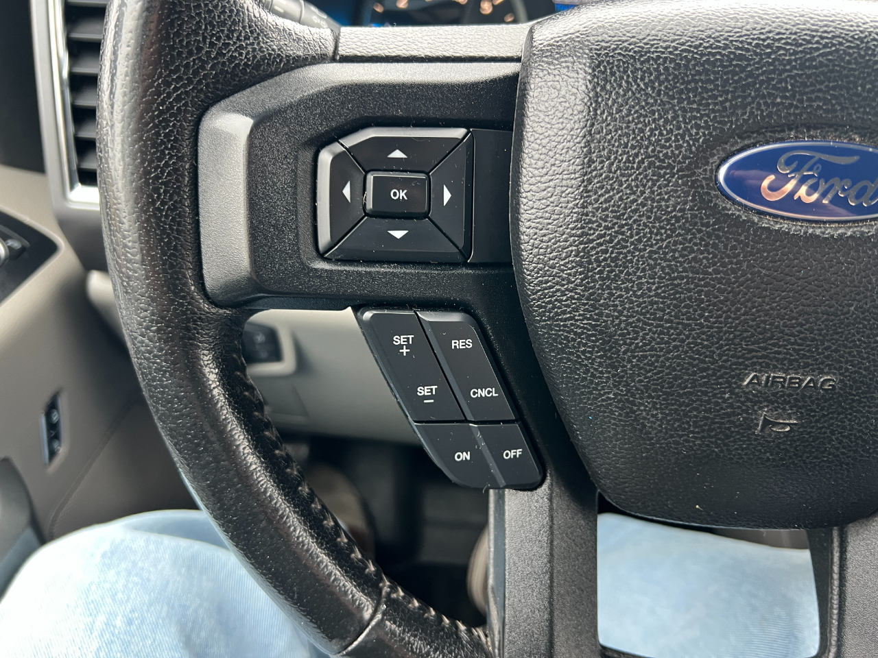 Ford F-150 XLT SuperCrew 5.5-ft. Bed 4WD 2016