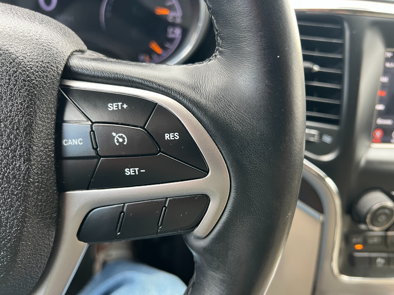 Jeep Grand Cherokee Limited 2WD 2018