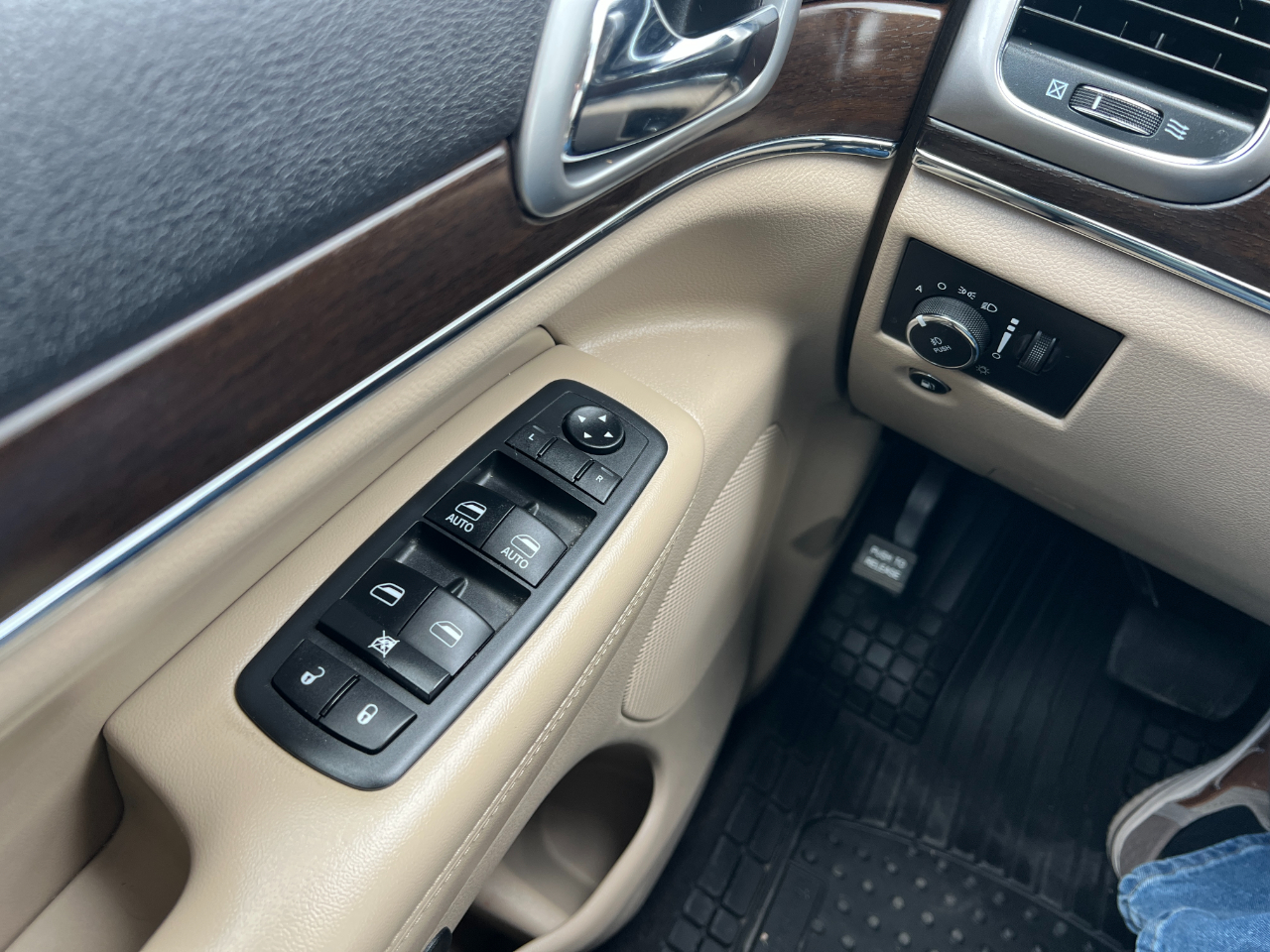 Jeep Grand Cherokee Limited 2WD 2018