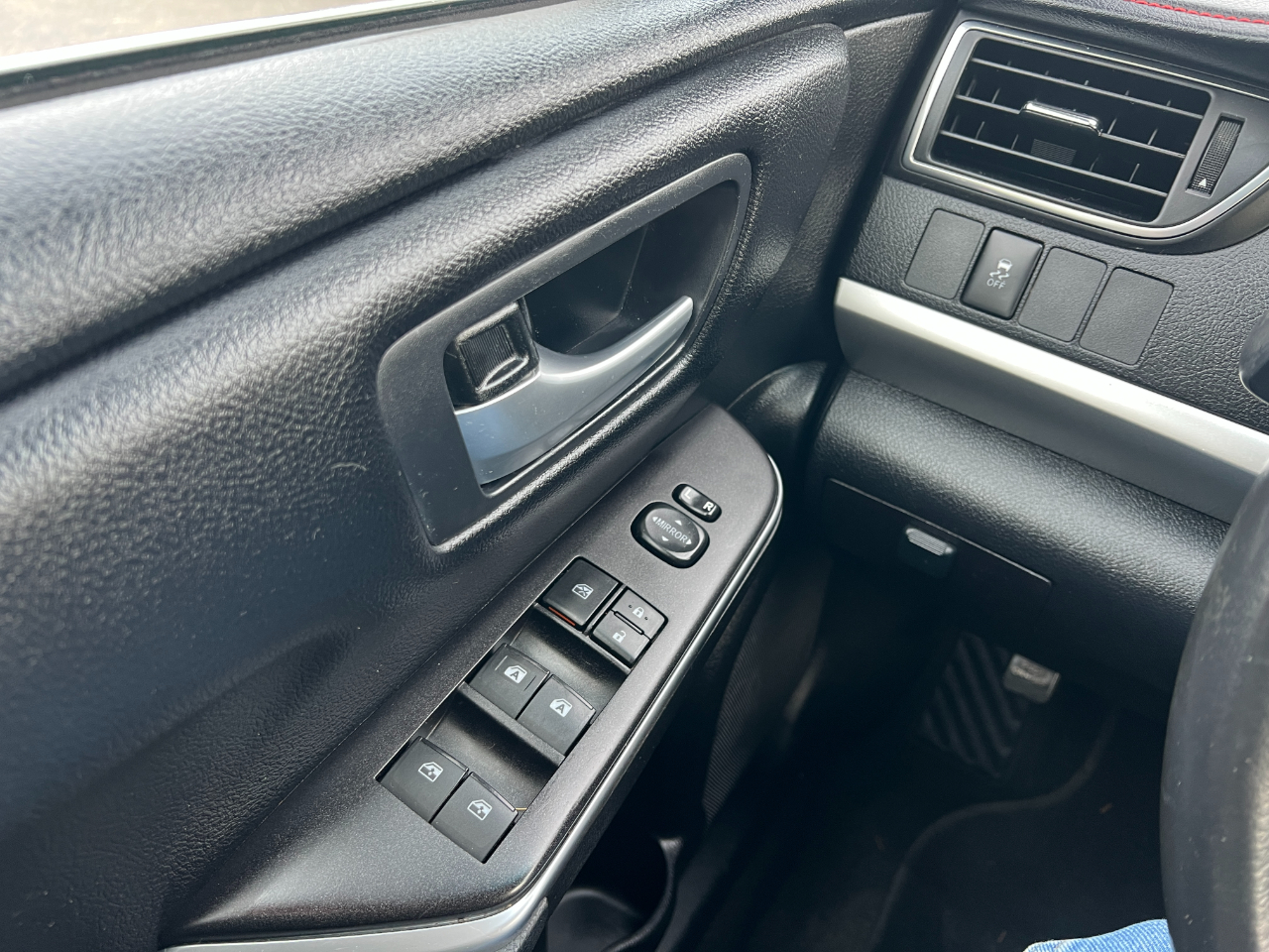 Toyota Camry SE 2017