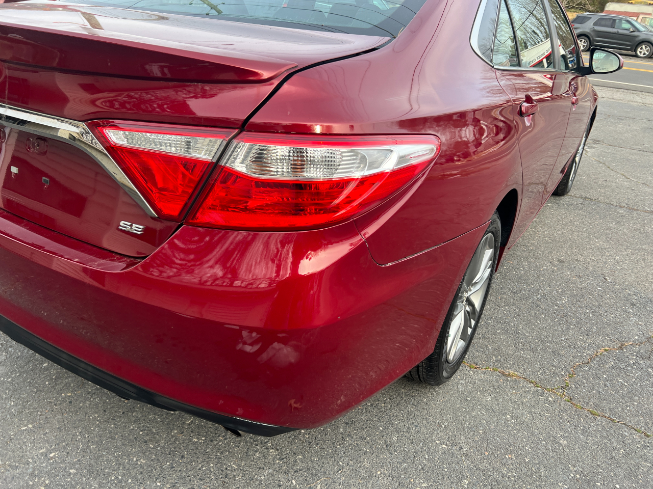 Toyota Camry SE 2017
