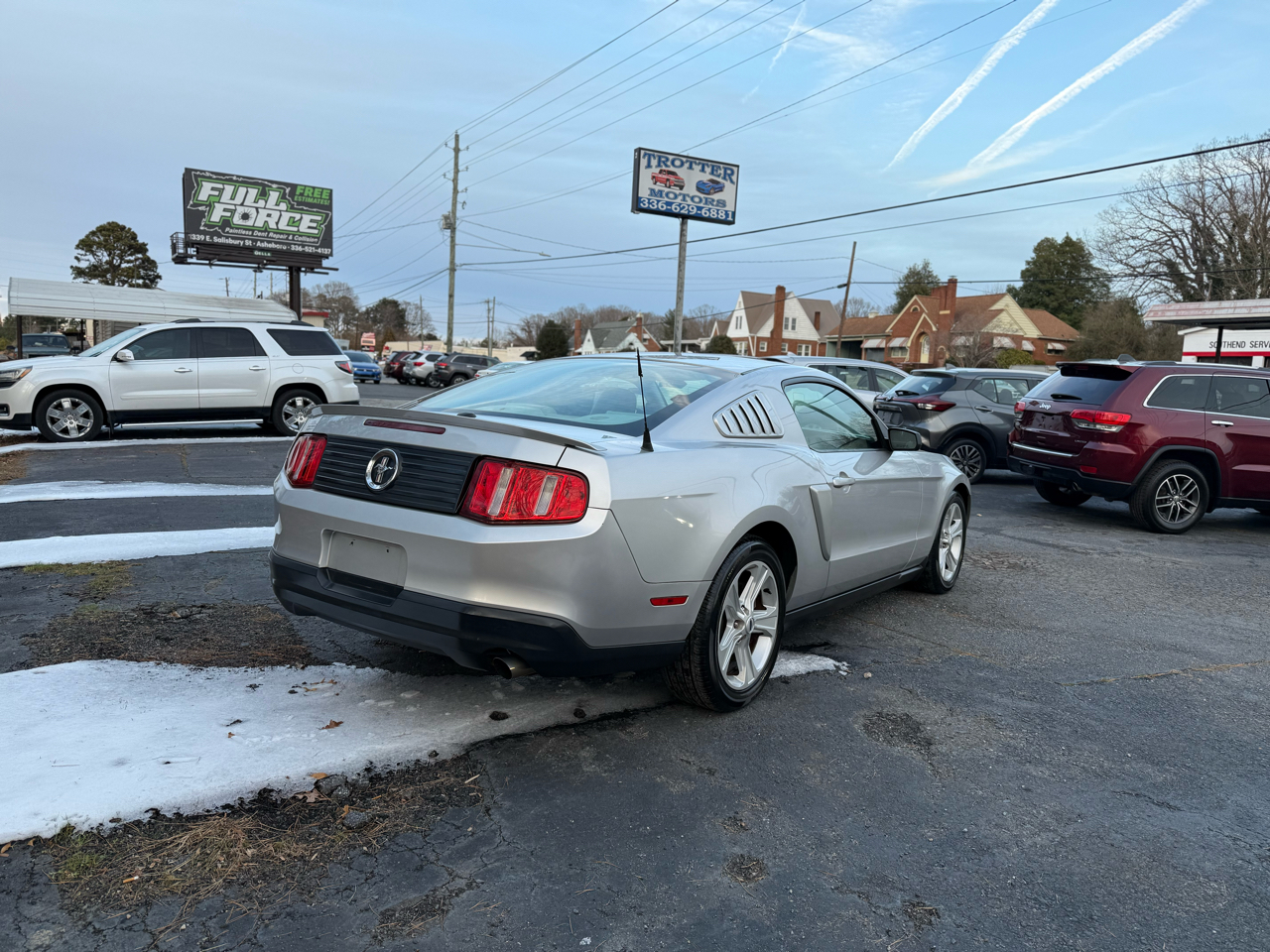 Ford Mustang V6 Coupe 2010