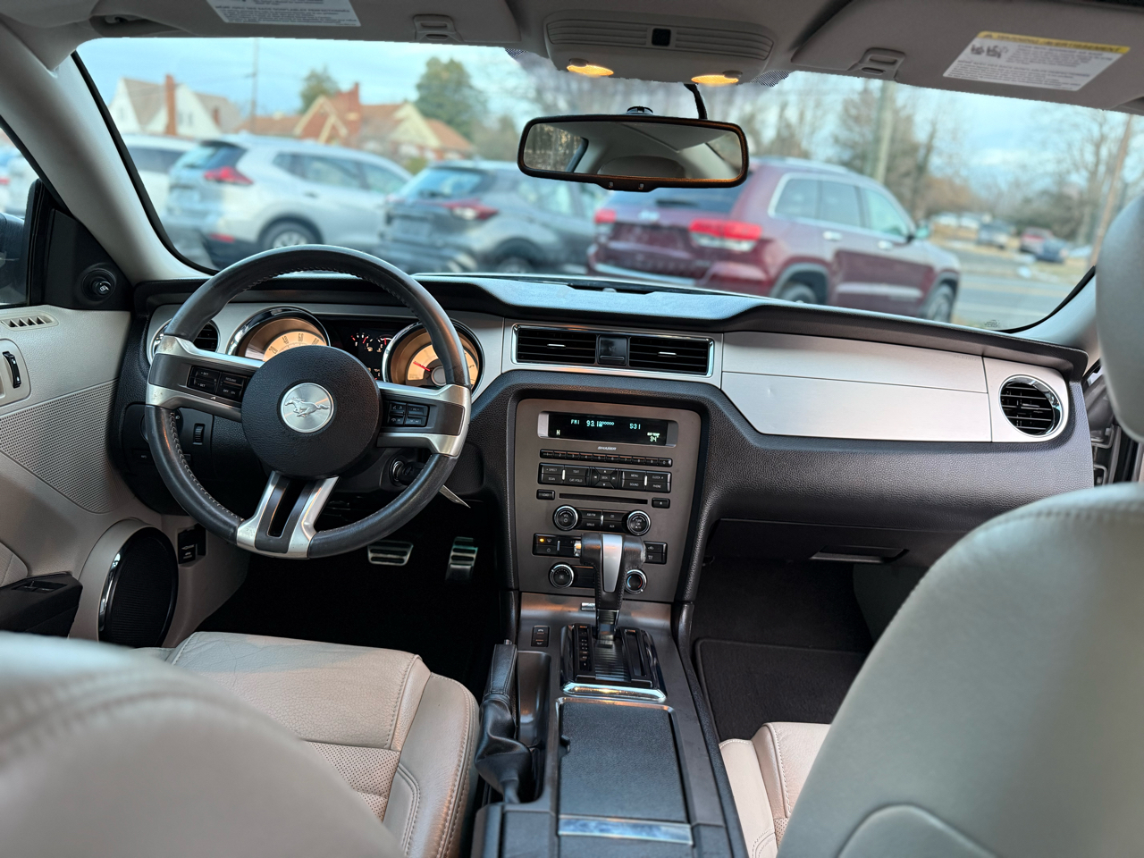 Ford Mustang V6 Coupe 2010