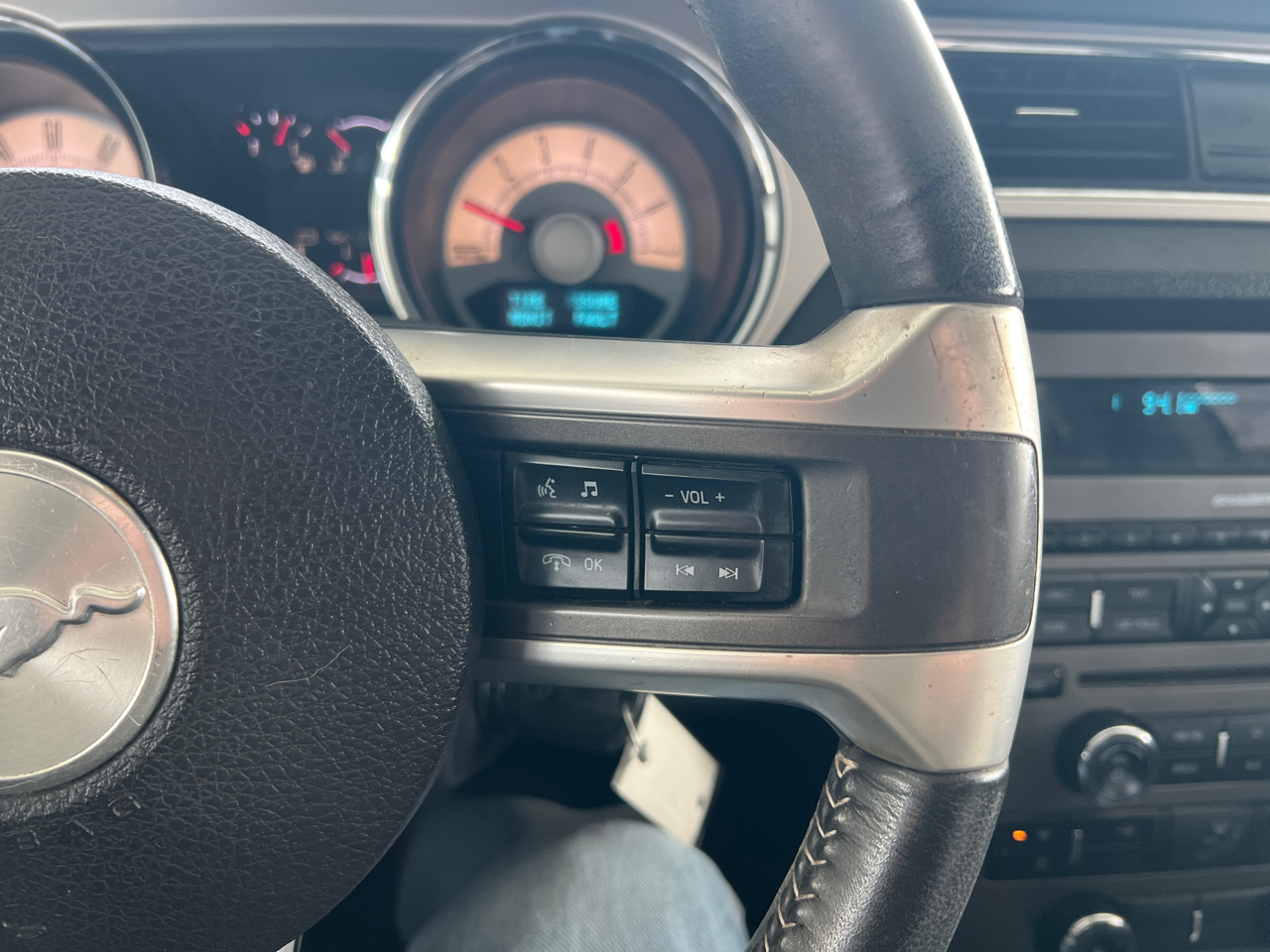 Ford Mustang V6 Coupe 2010