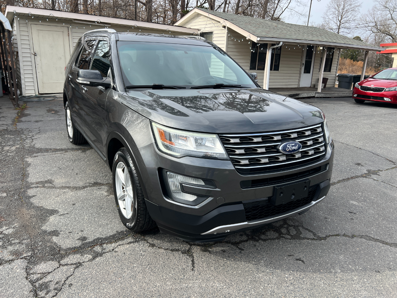 Ford Explorer XLT 4WD 2016