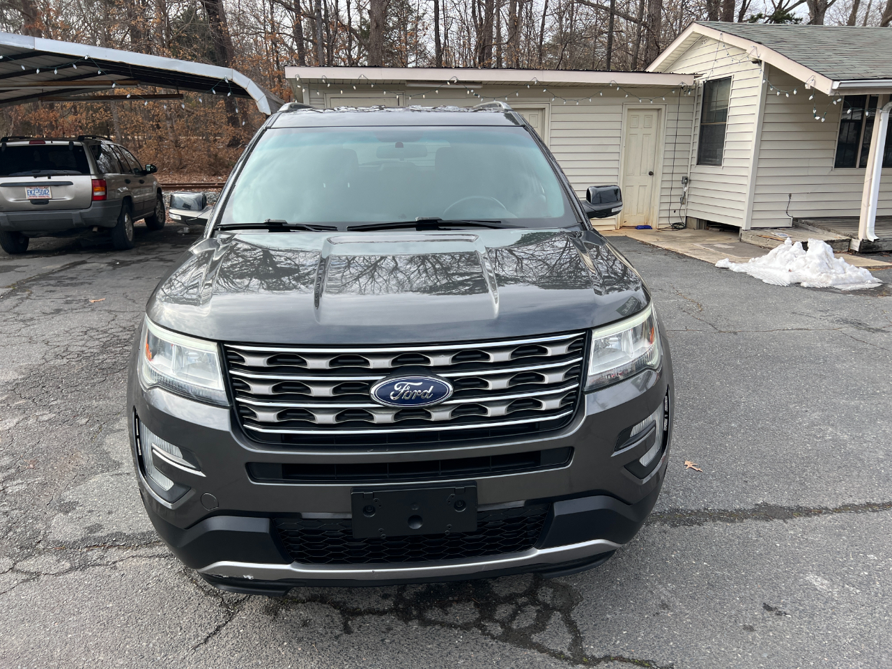 Ford Explorer XLT 4WD 2016
