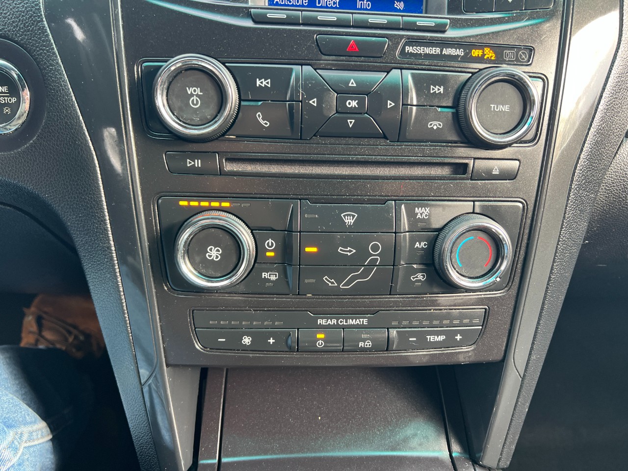 Ford Explorer XLT 4WD 2016