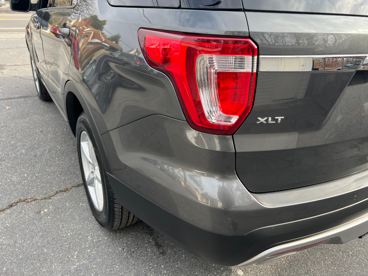 Ford Explorer XLT 4WD 2016