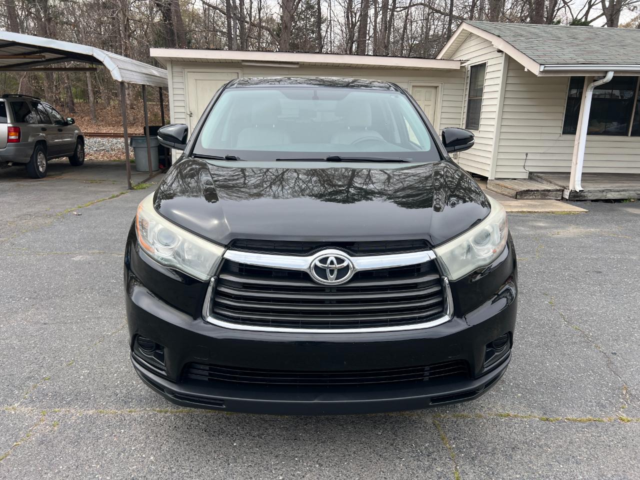 Toyota Highlander LE FWD I4 2015