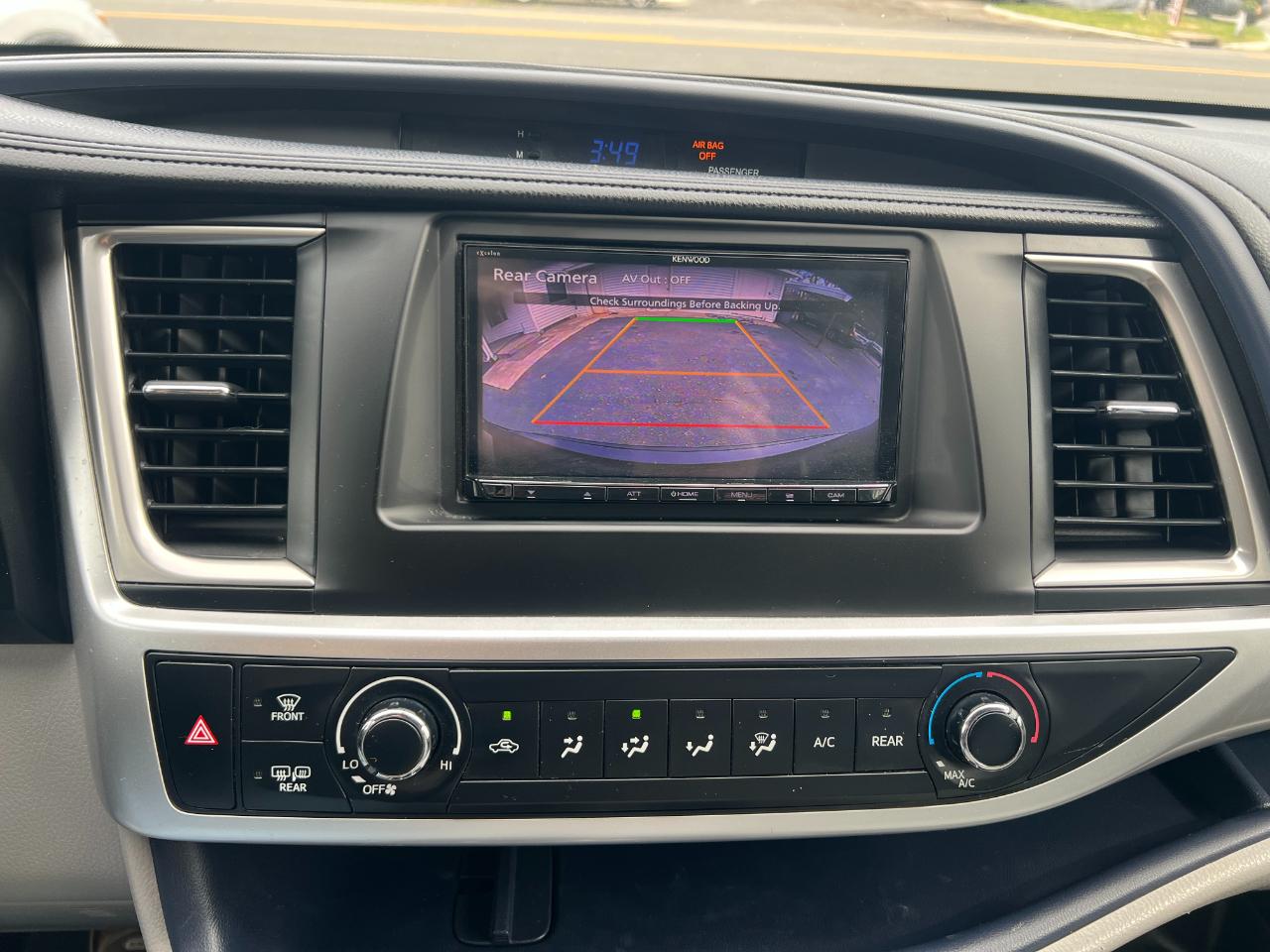 Toyota Highlander LE FWD I4 2015