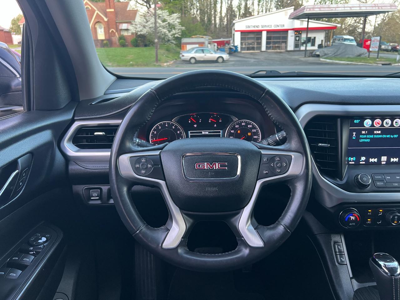 GMC Acadia SLT-1 AWD 2018