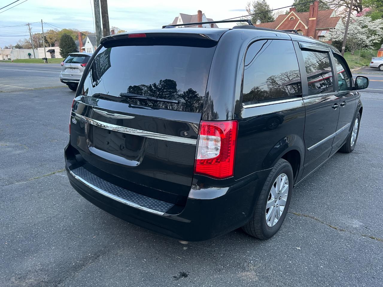 Chrysler Town & Country Touring 2014