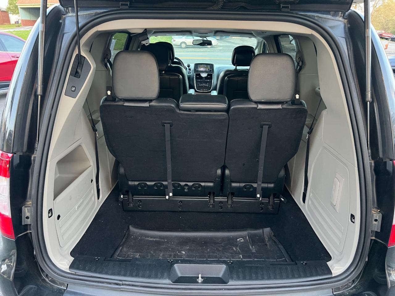 Chrysler Town & Country Touring 2014