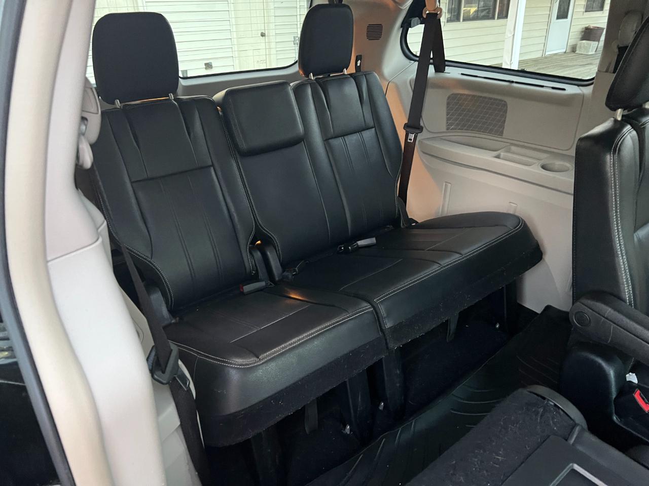 Chrysler Town & Country Touring 2014