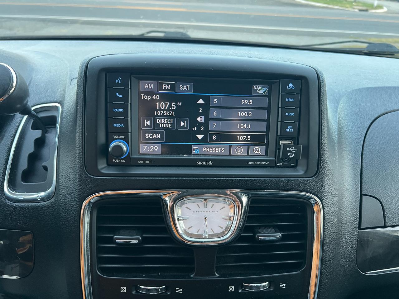 Chrysler Town & Country Touring 2014