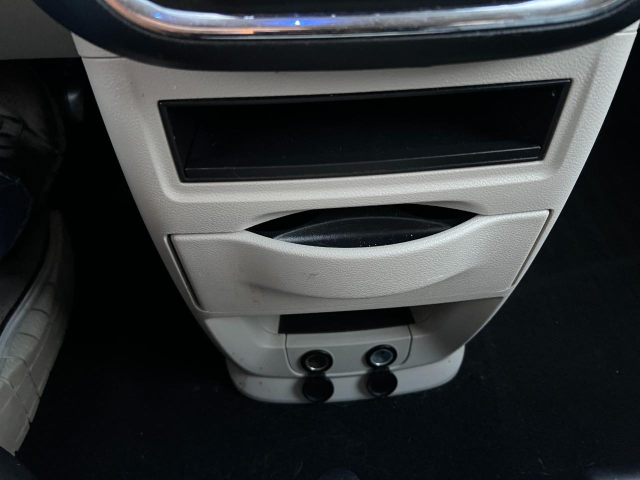 Chrysler Town & Country Touring 2014