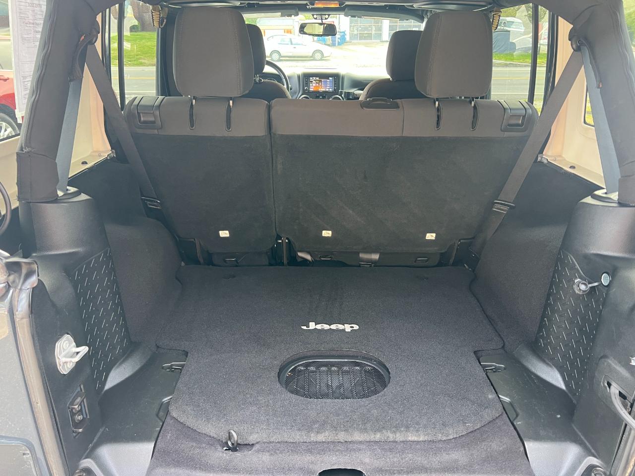 Jeep Wrangler Unlimited Sport 4WD 2017