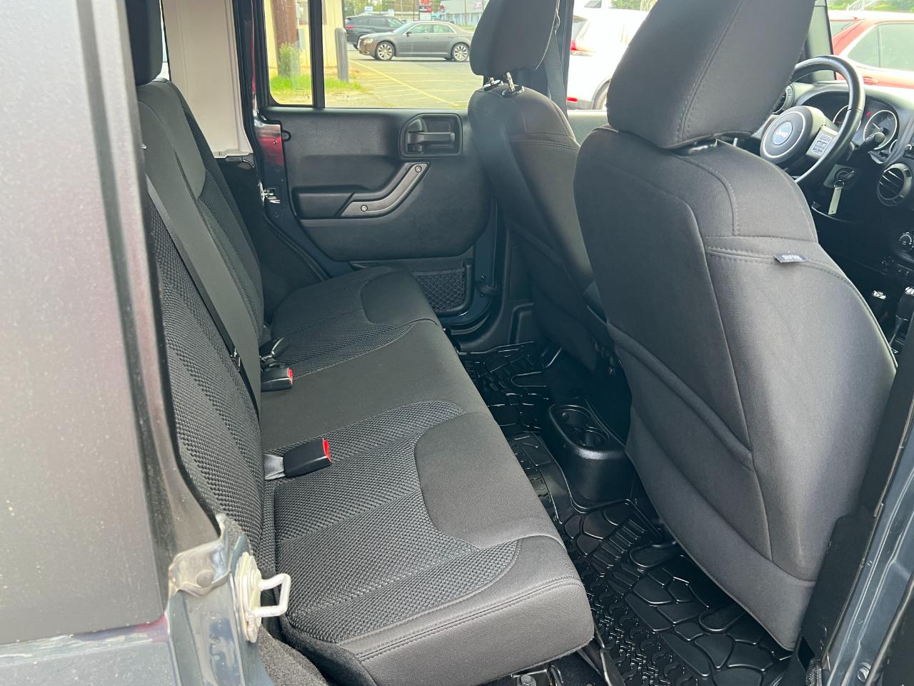 Jeep Wrangler Unlimited Sport 4WD 2017