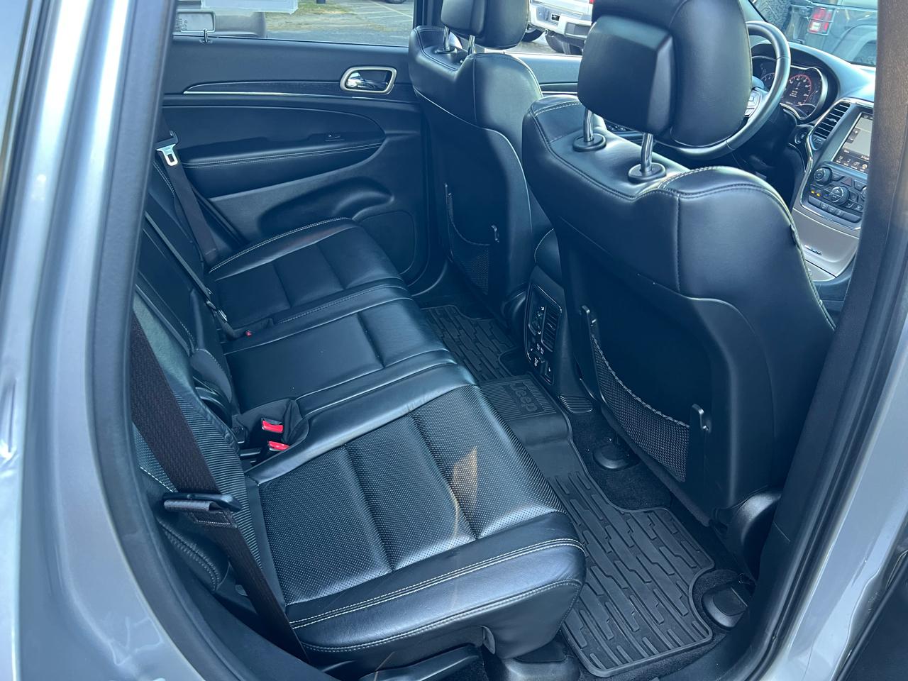 Jeep Grand Cherokee Limited 4WD 2015