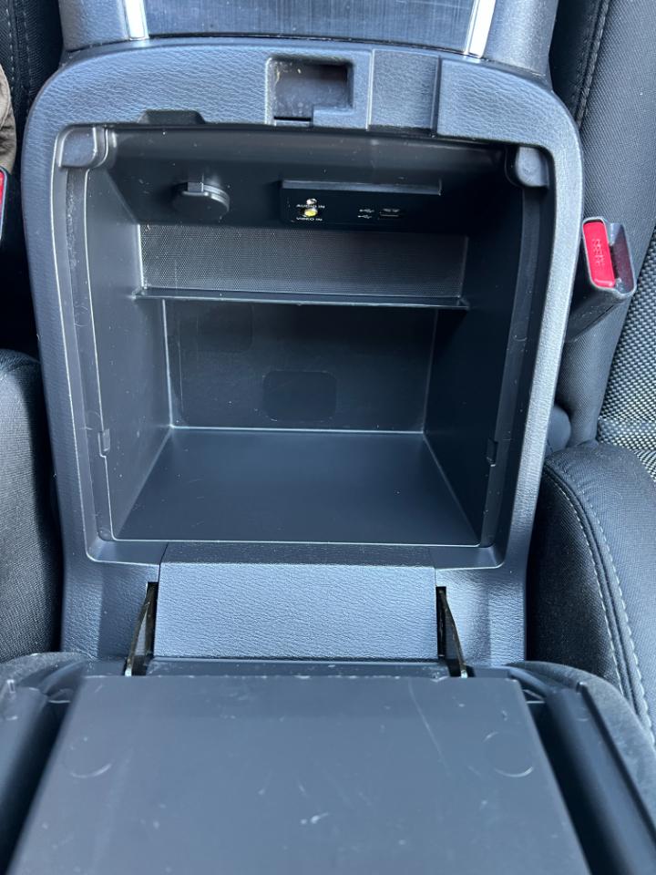 Nissan Pathfinder SV 4WD 2020