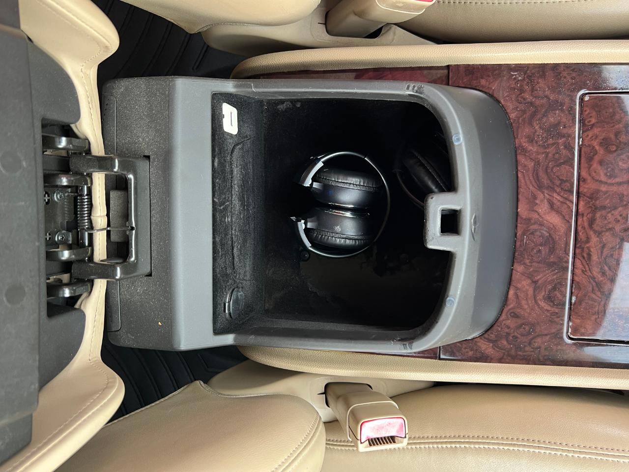 Cadillac Escalade ESV AWD Premium 2014
