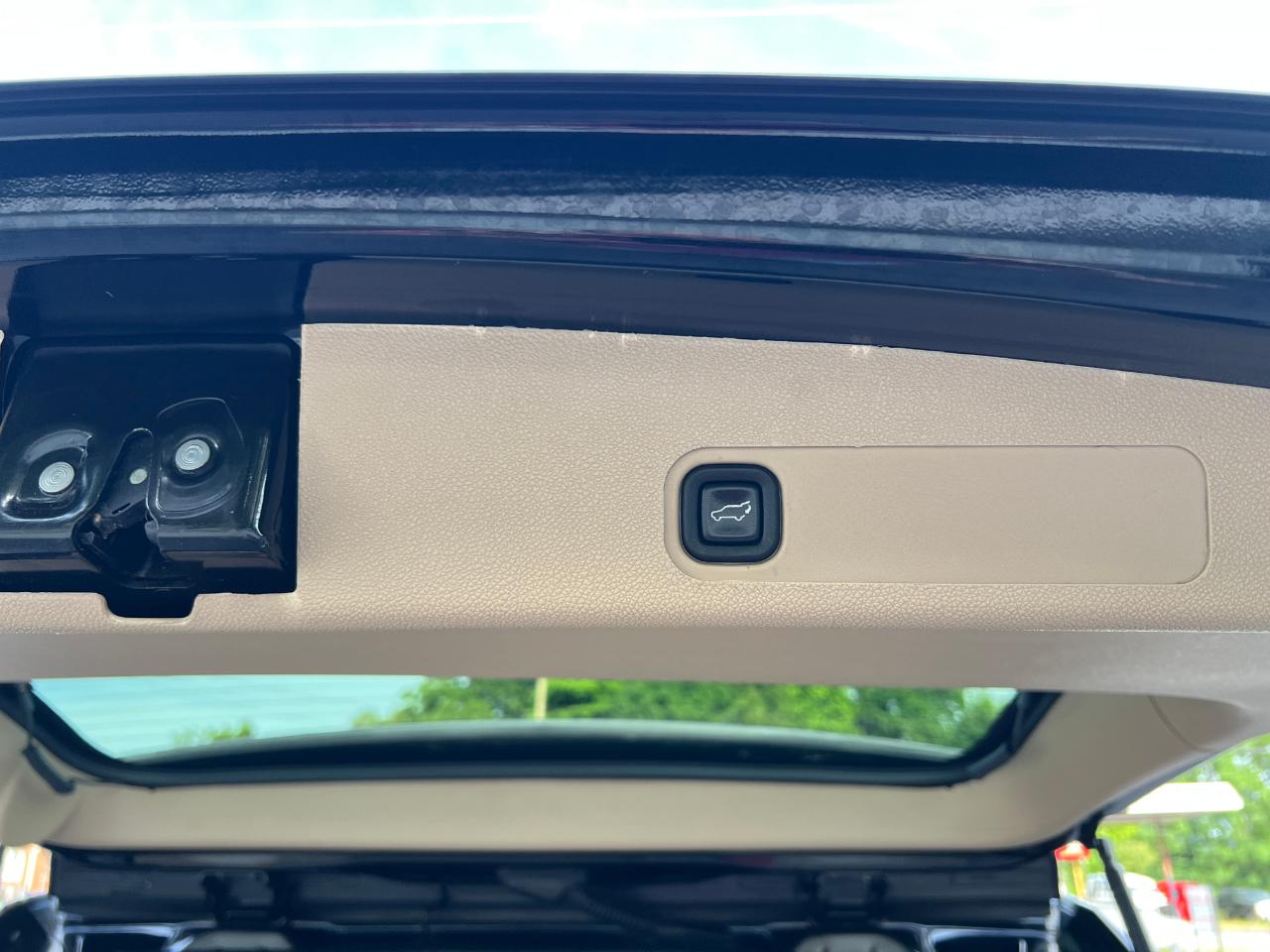 Cadillac Escalade ESV AWD Premium 2014