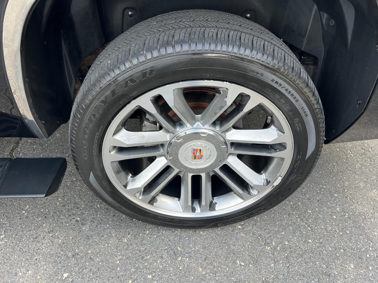 Cadillac Escalade ESV AWD Premium 2014