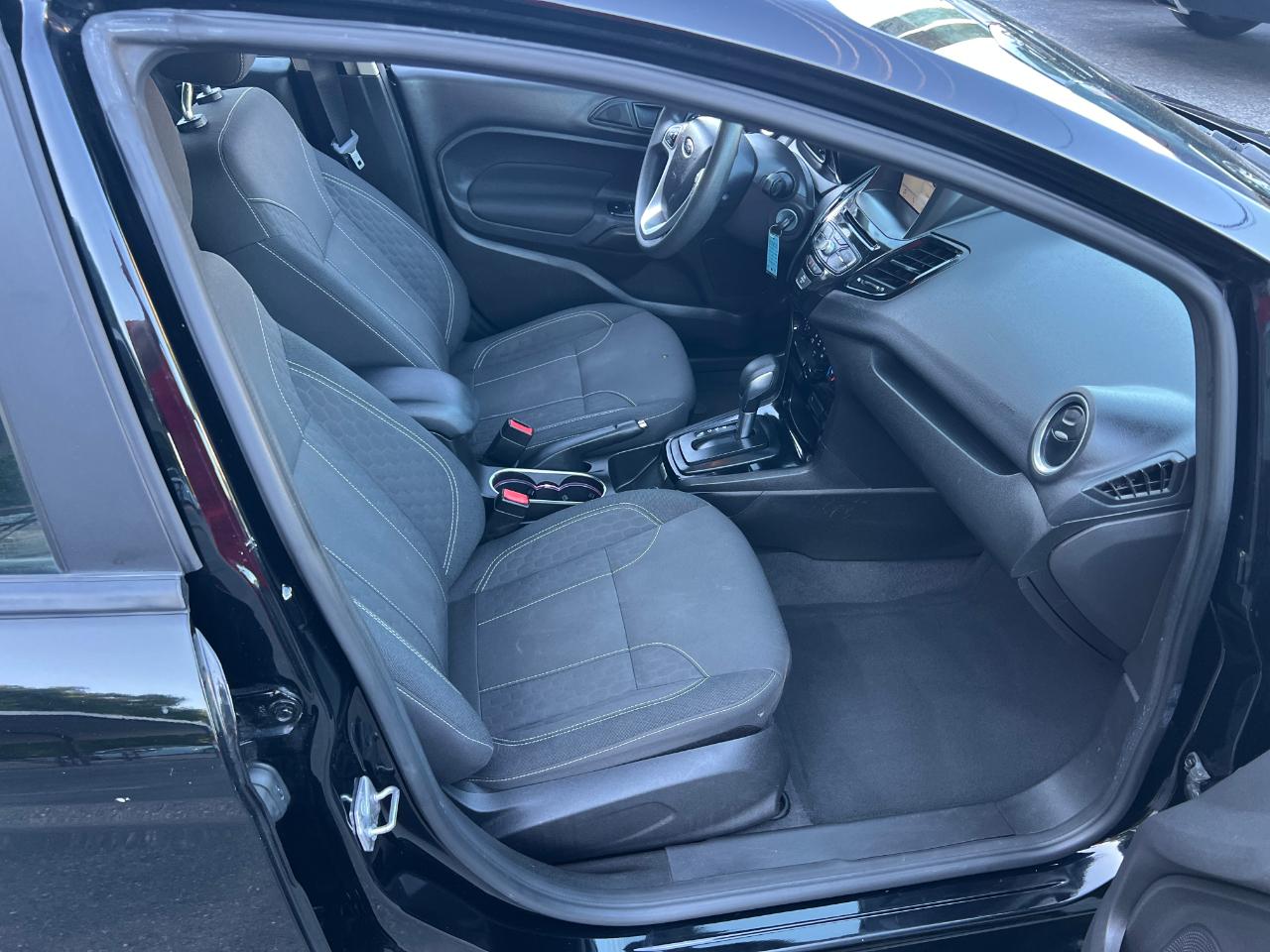 Ford Fiesta SE Sedan 2019