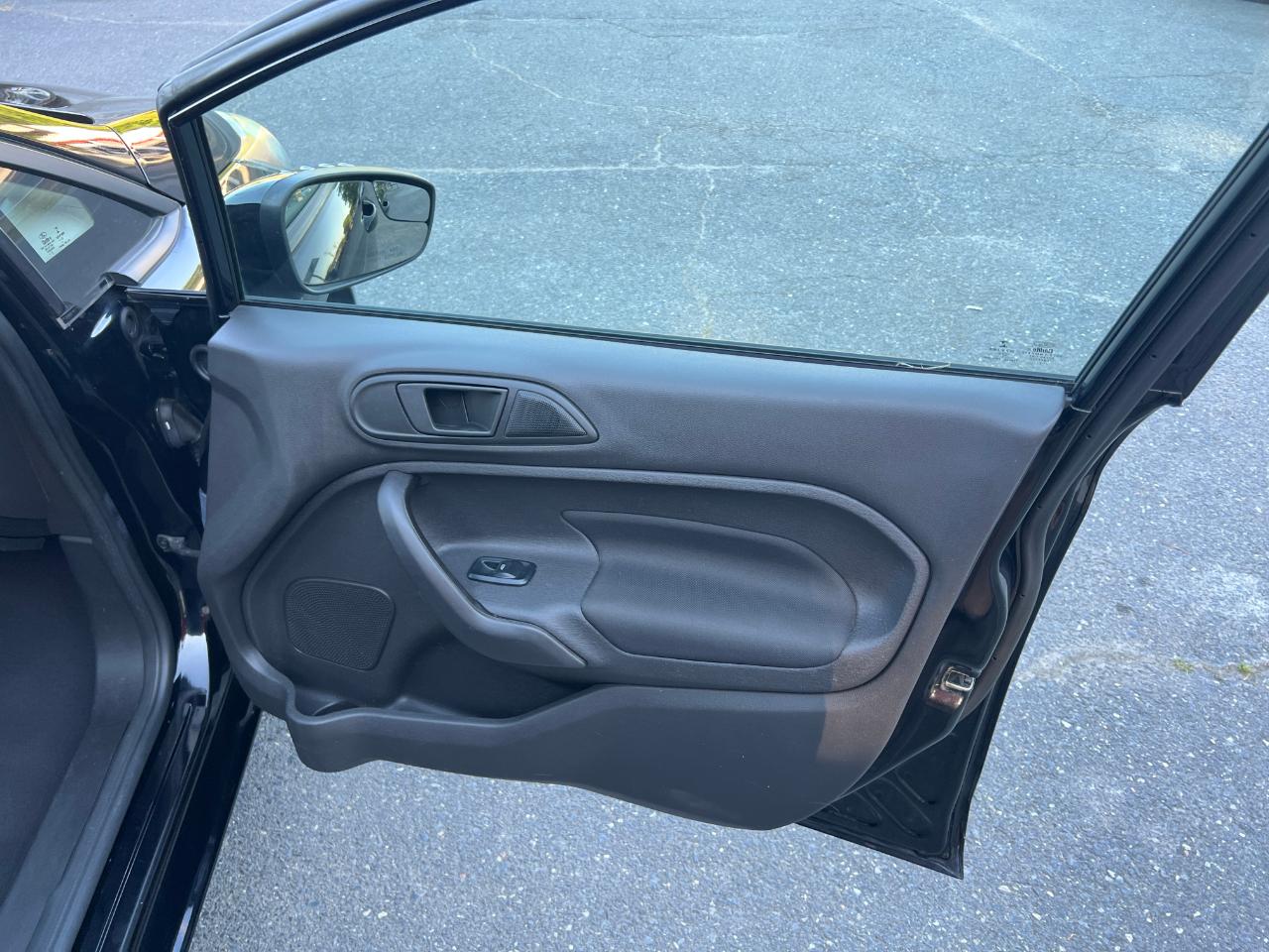 Ford Fiesta SE Sedan 2019