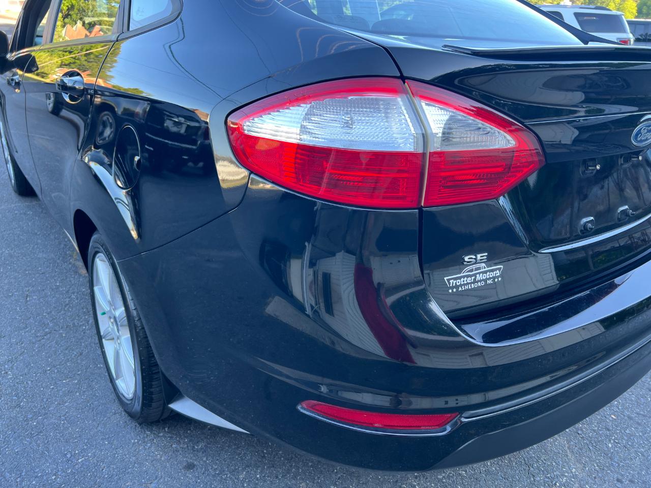 Ford Fiesta SE Sedan 2019