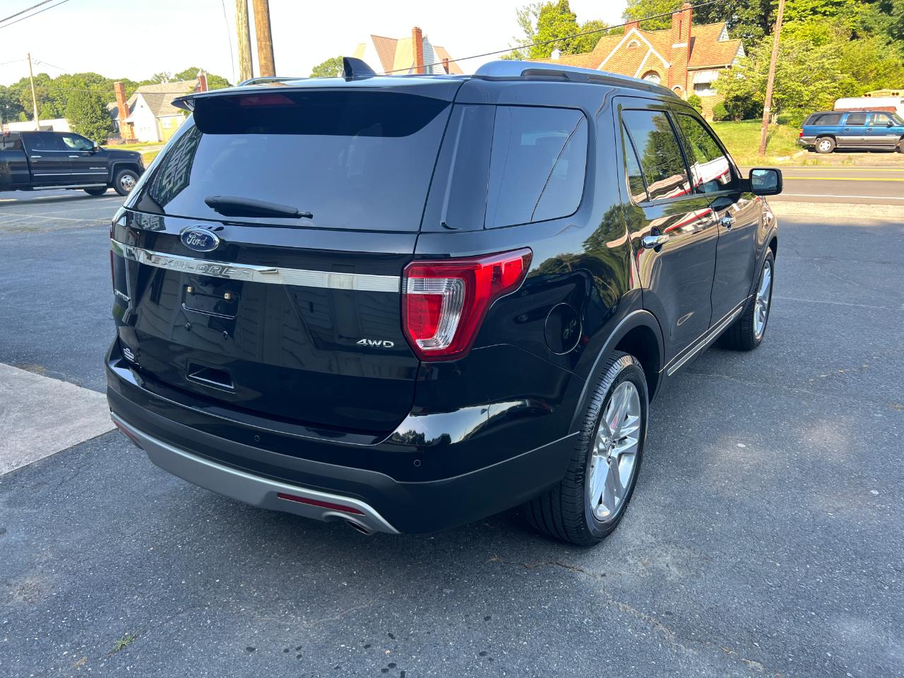 Ford Explorer Limited 4WD 2017