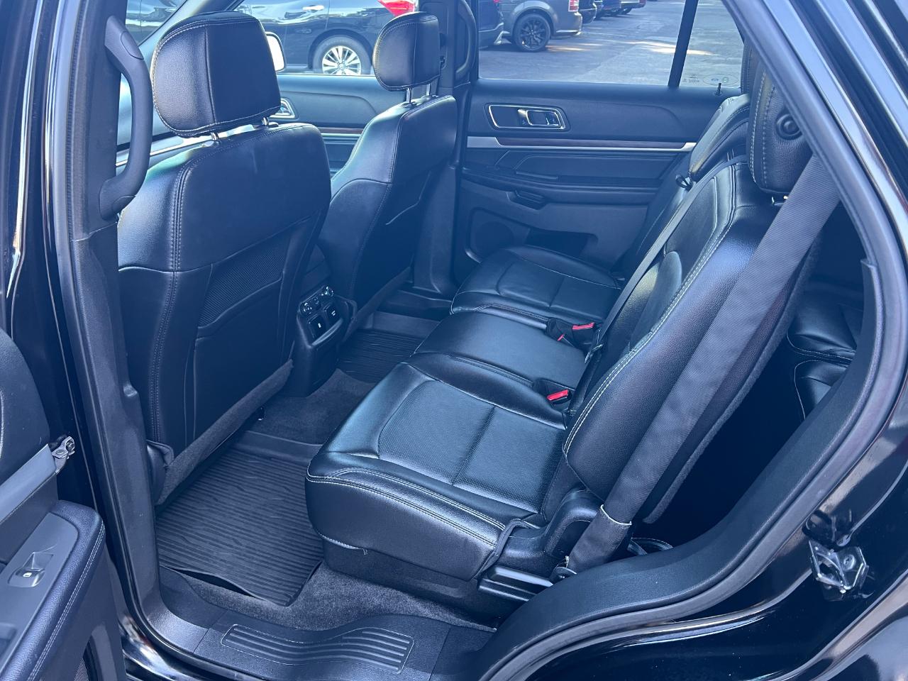 Ford Explorer Limited 4WD 2017