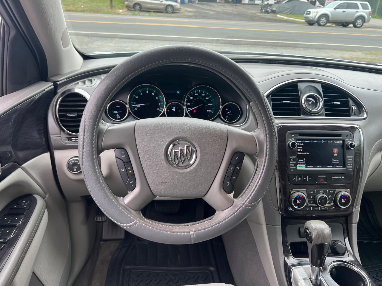 Buick Enclave Convenience FWD 2017