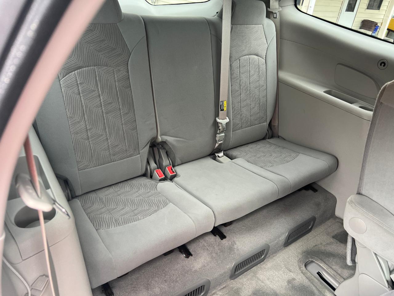 Buick Enclave Convenience FWD 2017