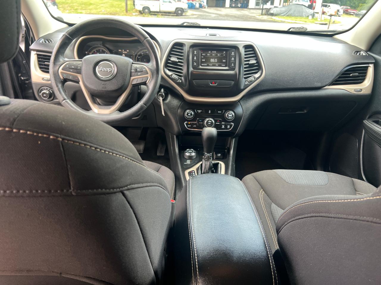 Jeep Cherokee Latitude 4WD 2017