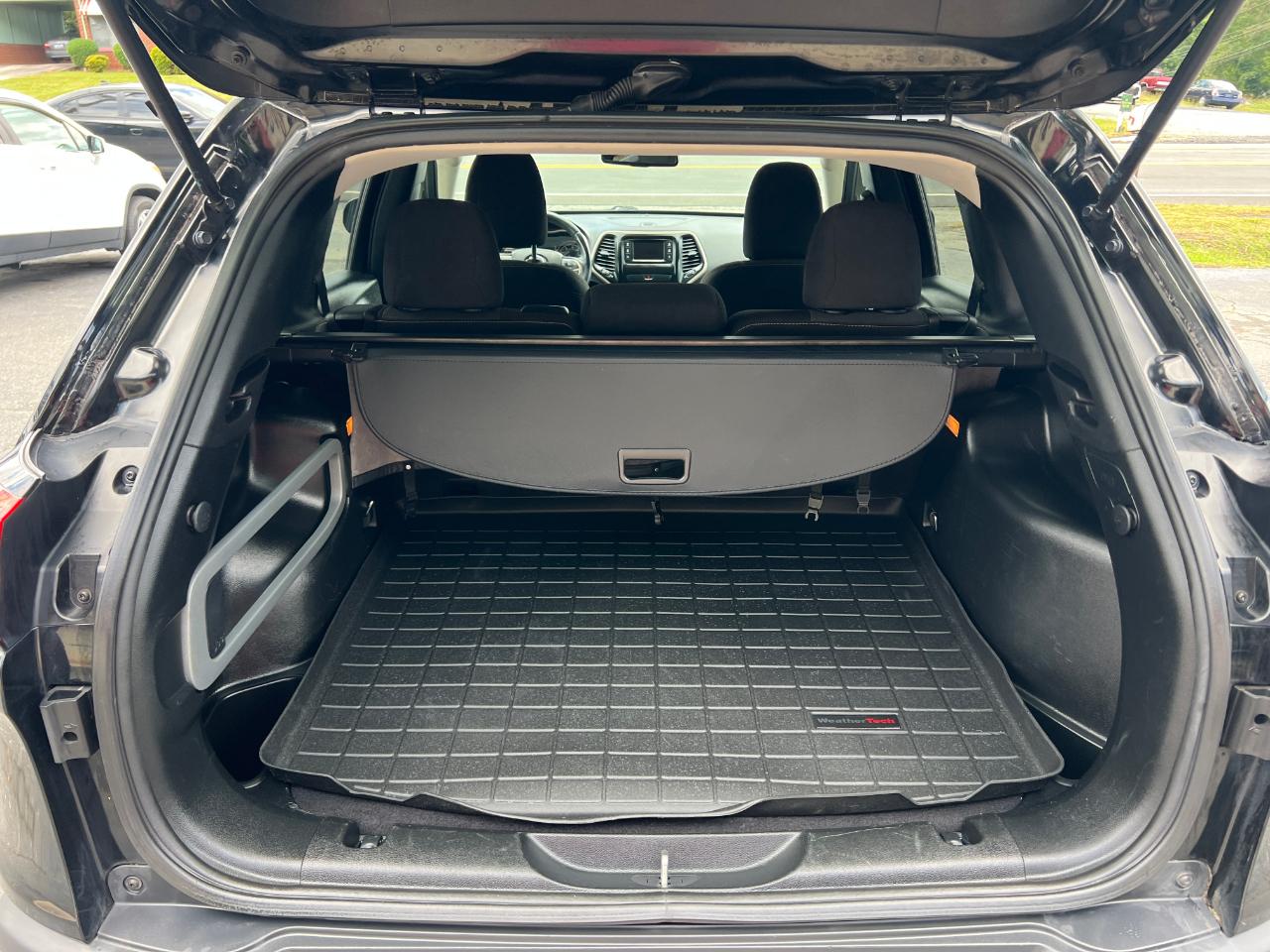 Jeep Cherokee Latitude 4WD 2017