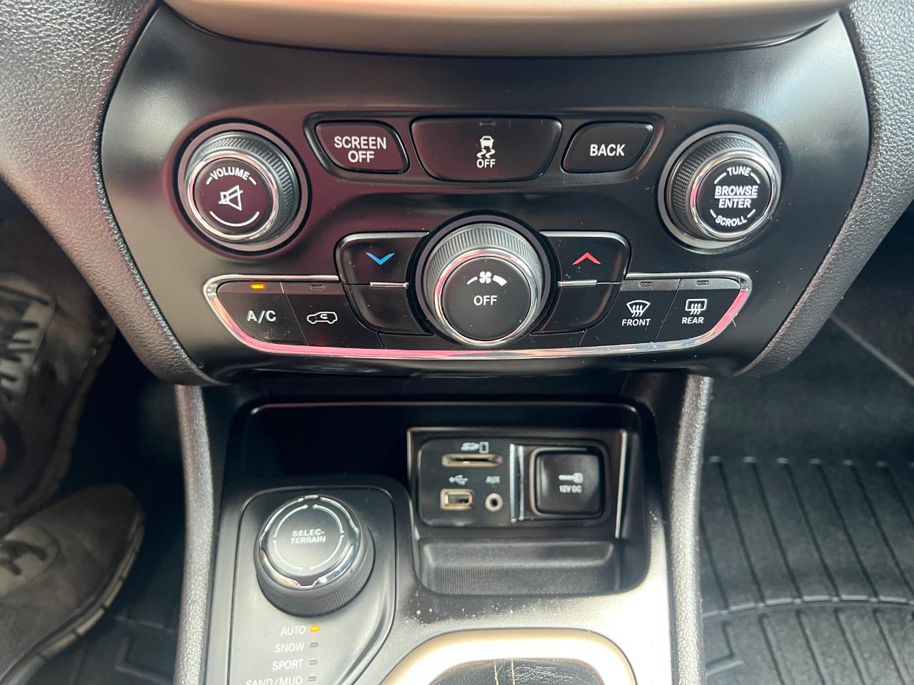 Jeep Cherokee Latitude 4WD 2017