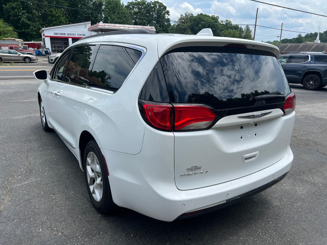 Chrysler Pacifica Touring-L 2017