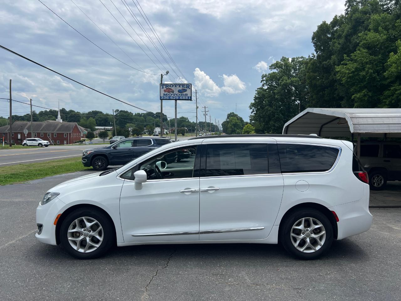 Chrysler Pacifica Touring-L 2017