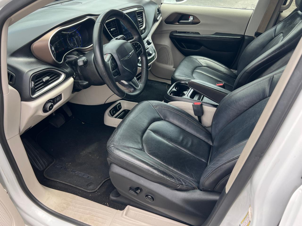 Chrysler Pacifica Touring-L 2017