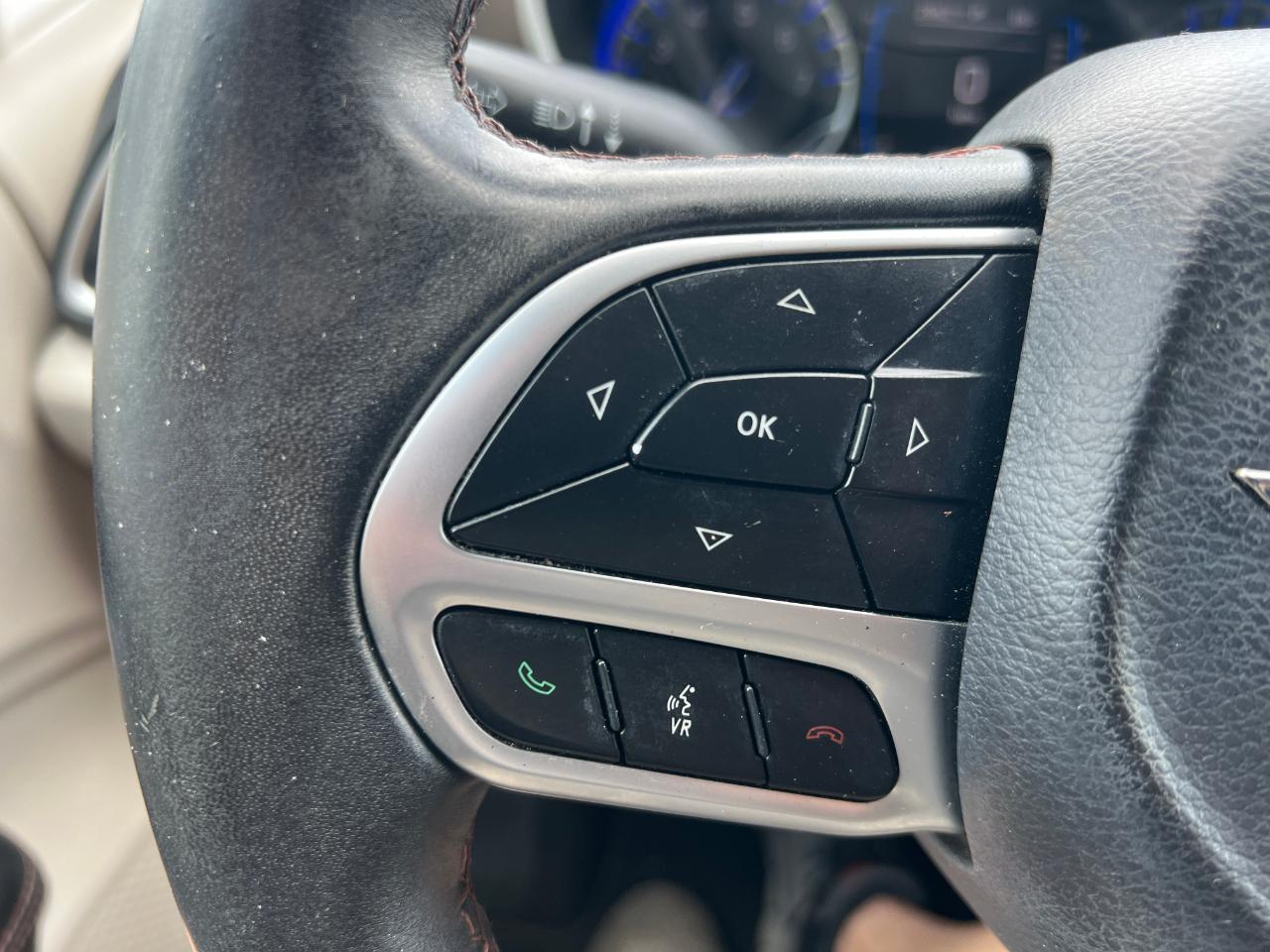 Chrysler Pacifica Touring-L 2017