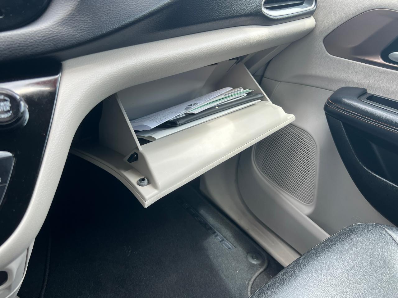 Chrysler Pacifica Touring-L 2017