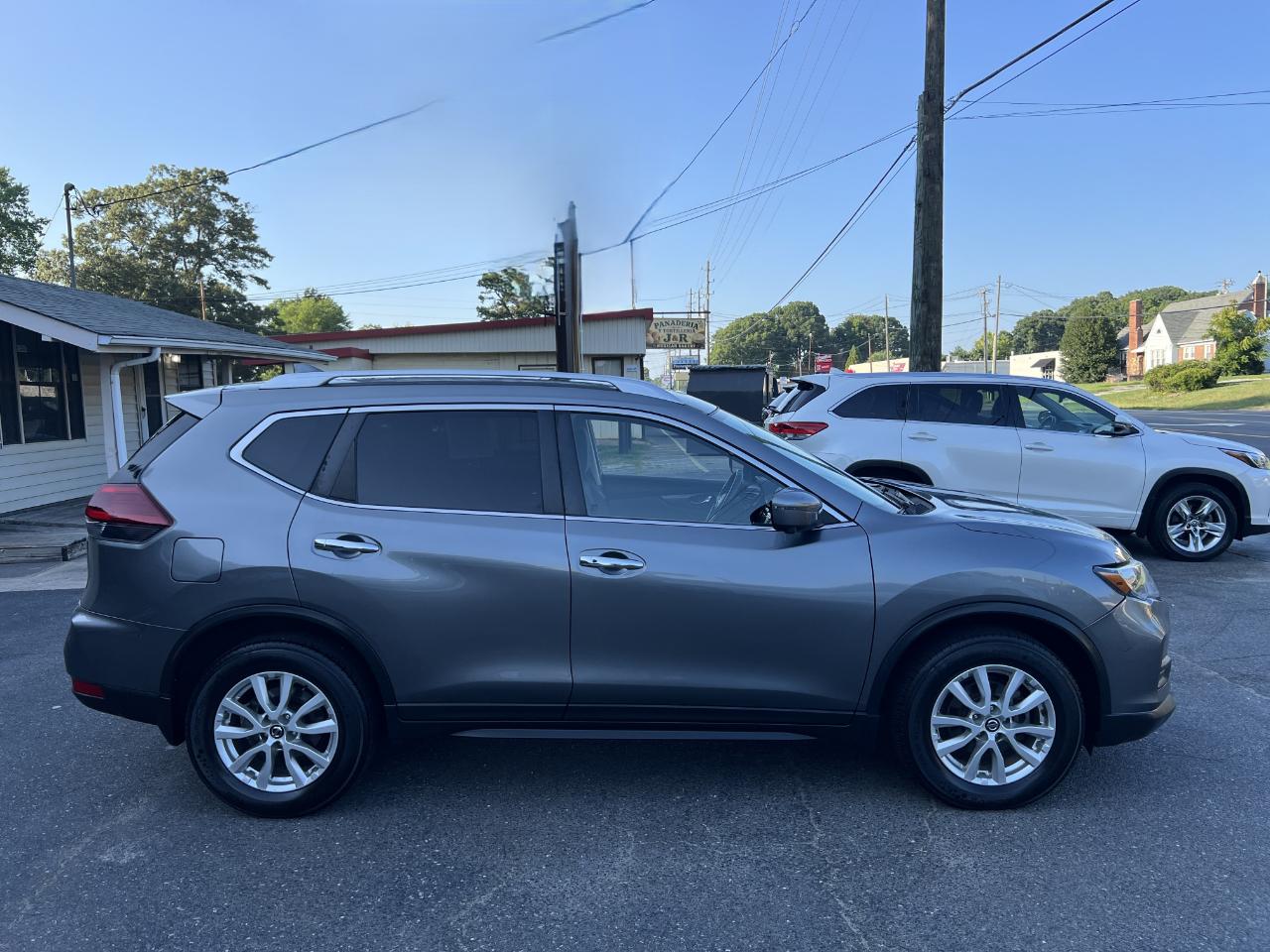 Nissan Rogue SV AWD 2018