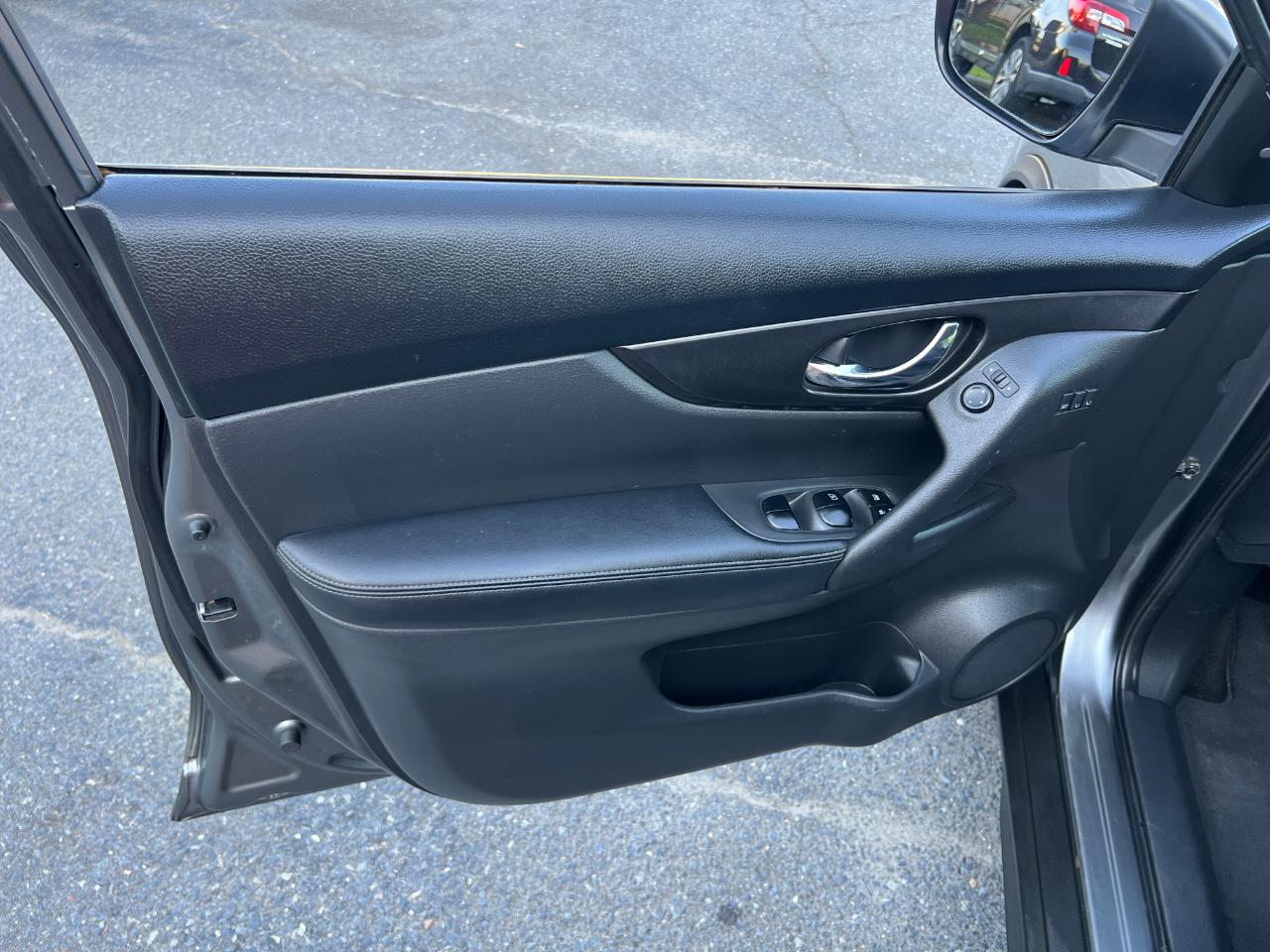 Nissan Rogue SV AWD 2018
